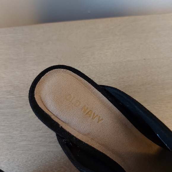 Mules - Picture 2 of 2